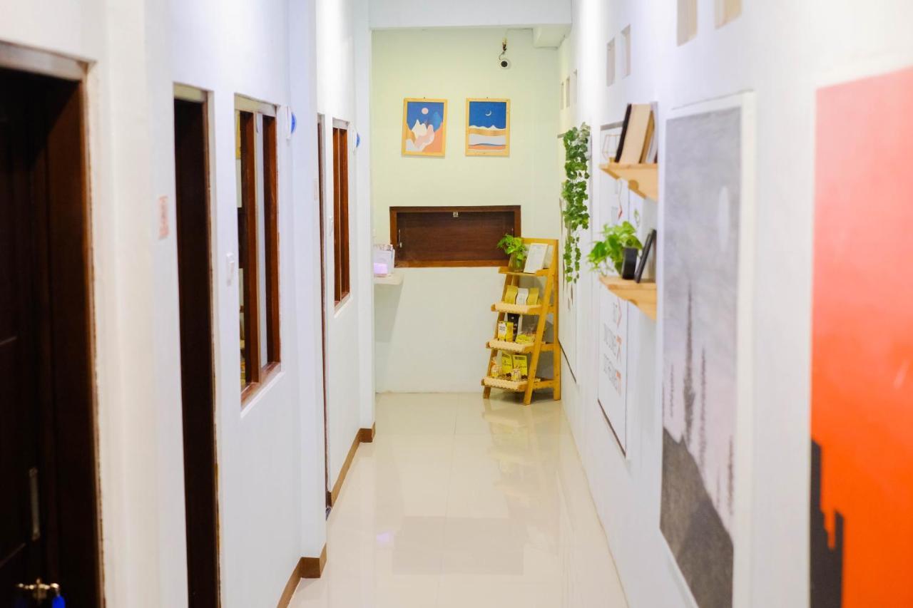 Room Ijen Hostel Banyuwangi  Bagian luar foto