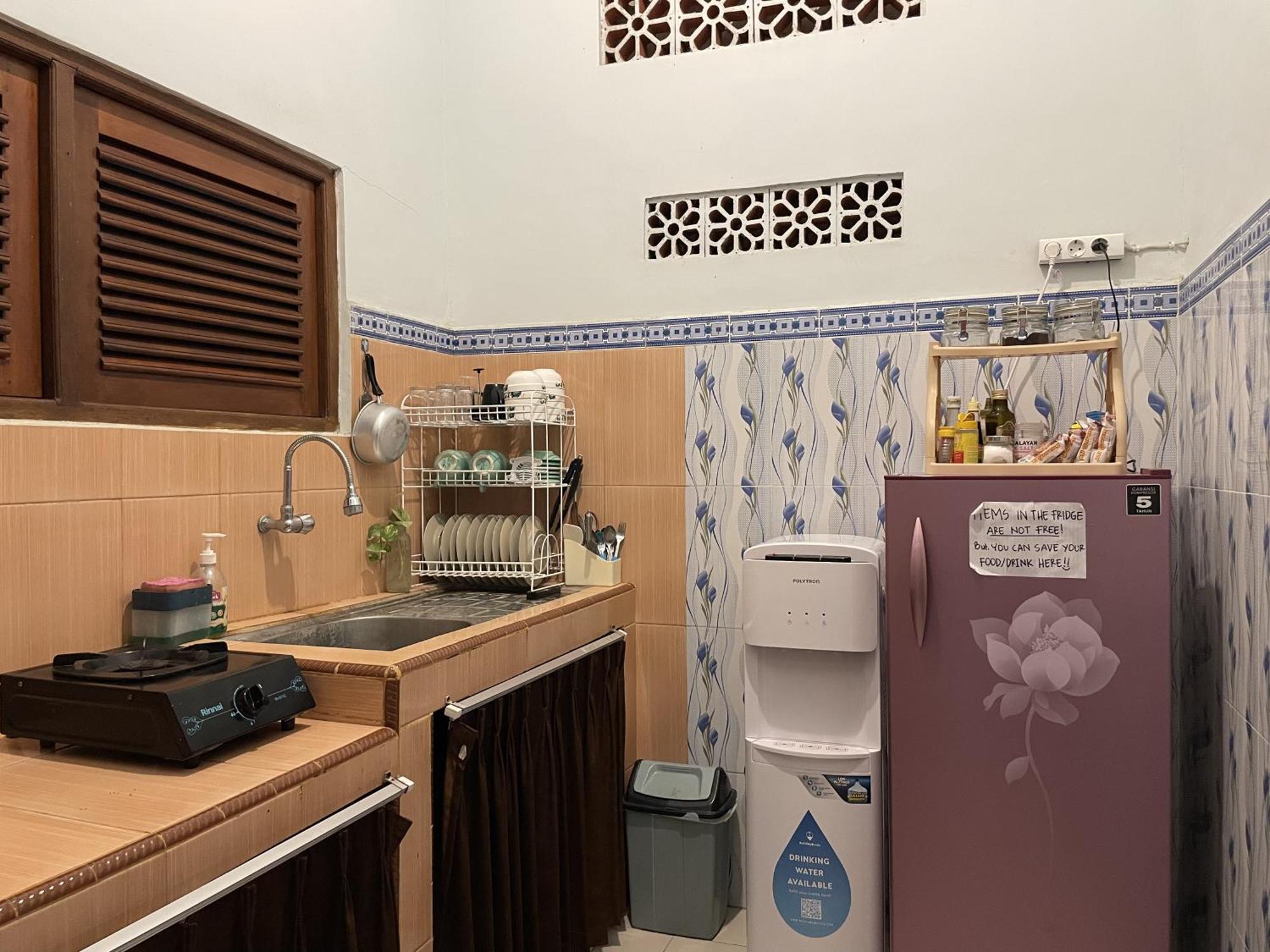 Room Ijen Hostel Banyuwangi  Bagian luar foto