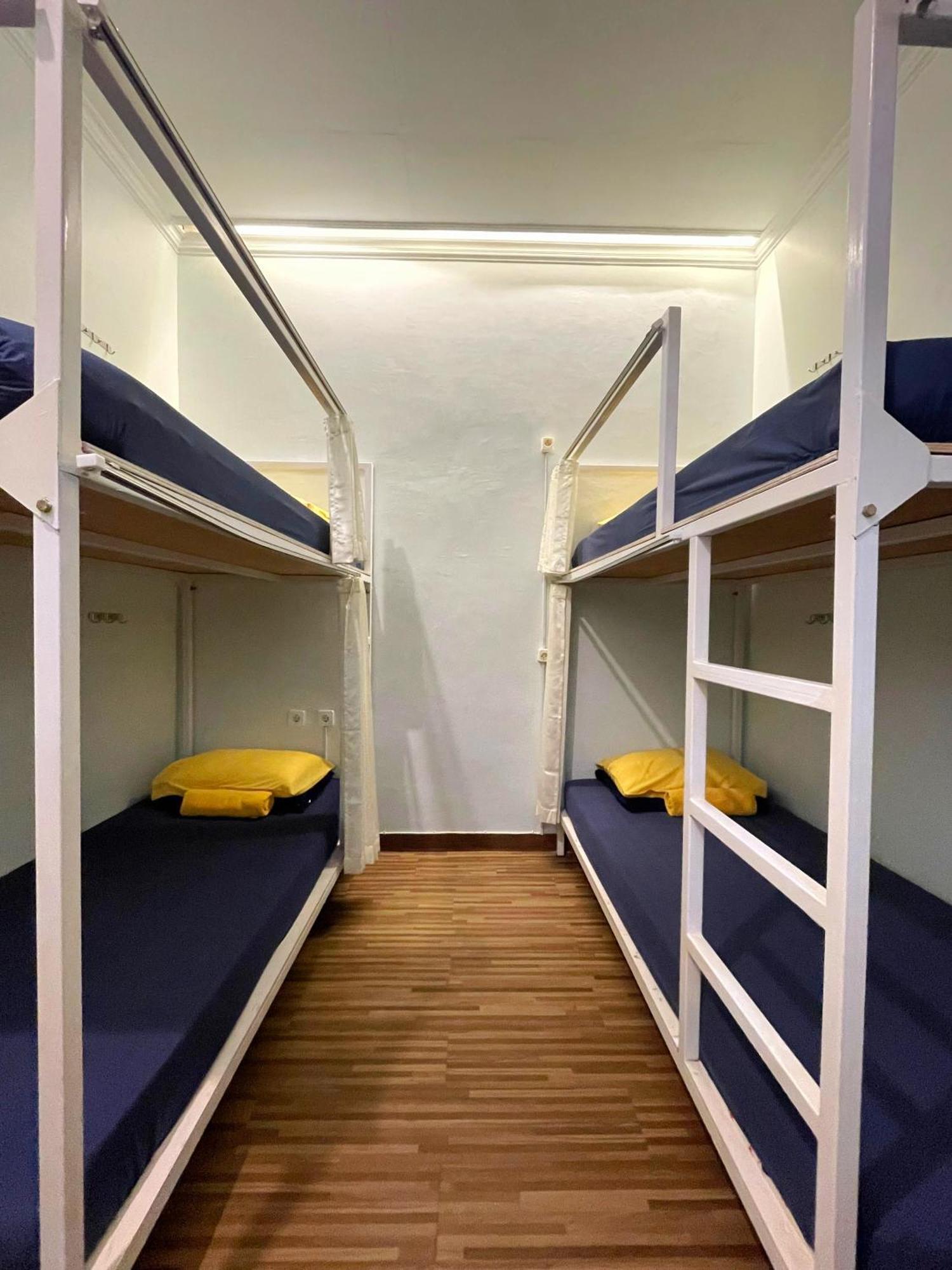 Room Ijen Hostel Banyuwangi  Bagian luar foto