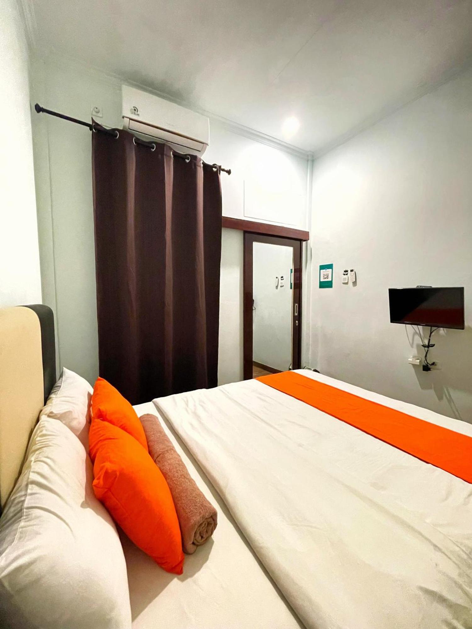 Room Ijen Hostel Banyuwangi  Bagian luar foto