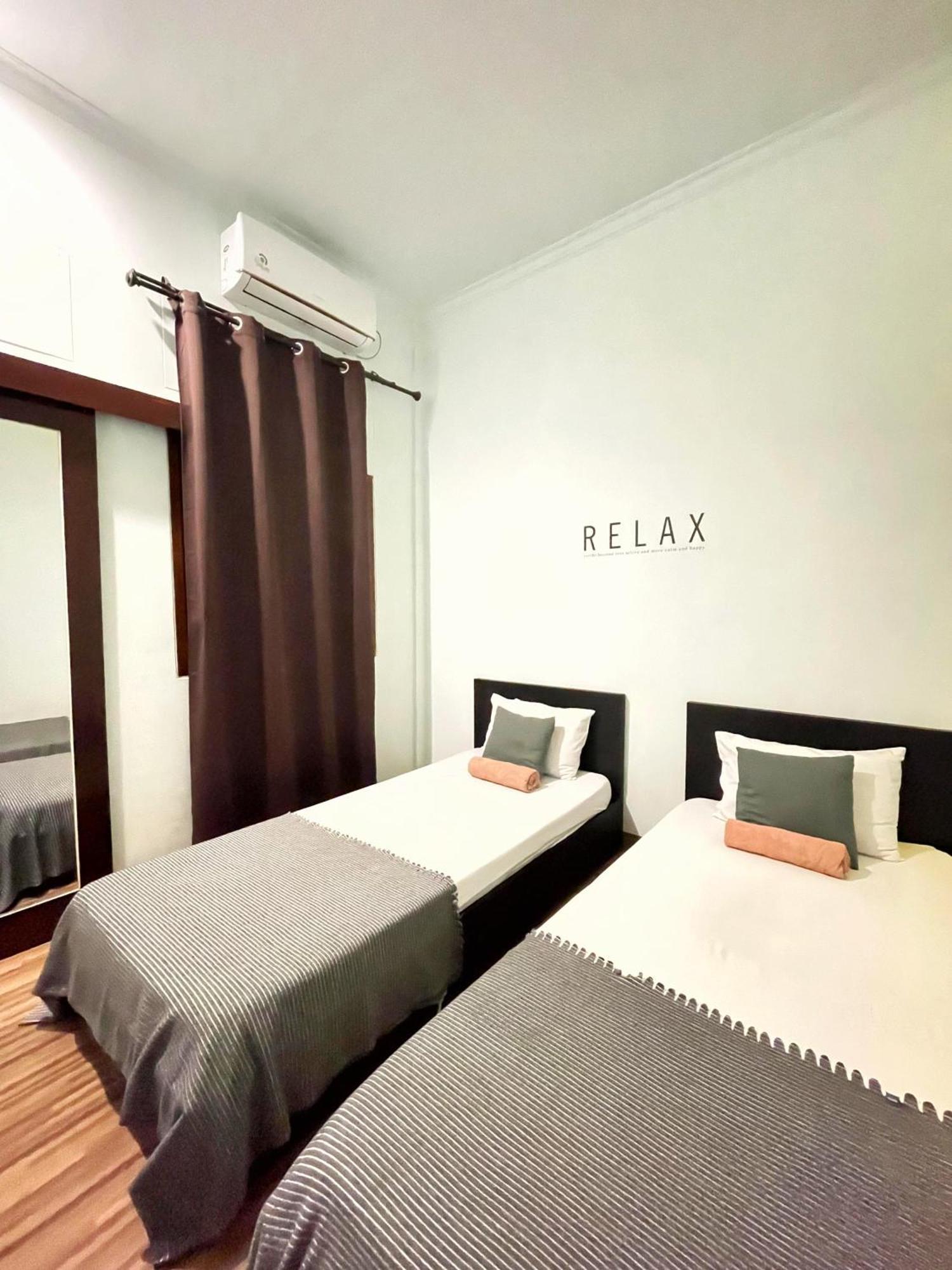 Room Ijen Hostel Banyuwangi  Bagian luar foto